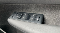 Volvo XC40 2.0 B3P Plus Black Edition 5dr Auto Petrol Estate